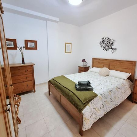 Apartamento Rojo Con Vistas Al Mar Mazagon Luaran gambar